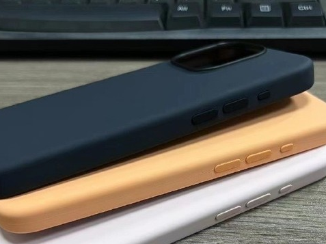 韩城苹果14维修站分享iPhone14手机壳能直接给iPhone15用吗?